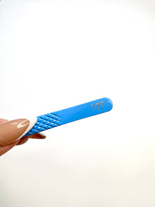 777 tweezer